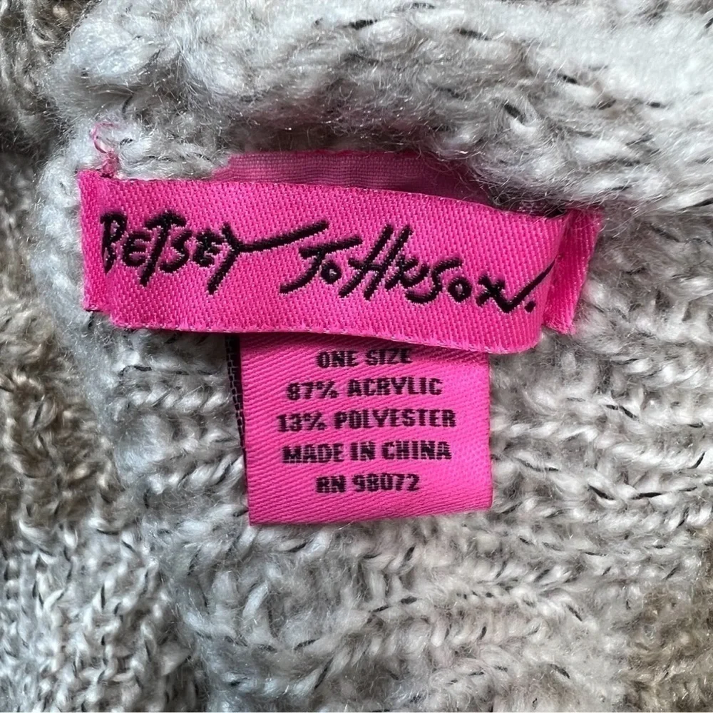 Betsey Johnson Knit Infinity Scarf Cream Tan Faux Pearls One Size